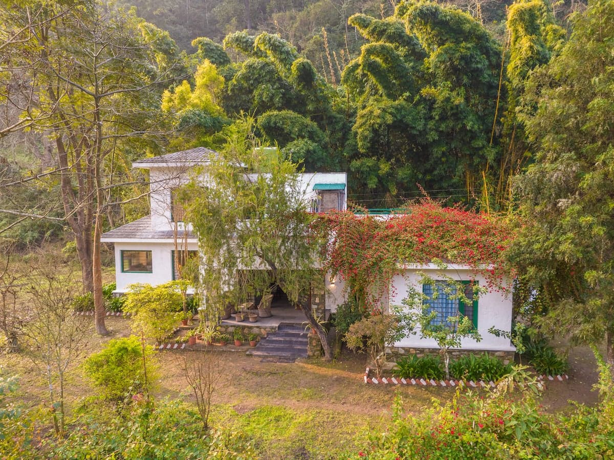 Magpie Cottage view
